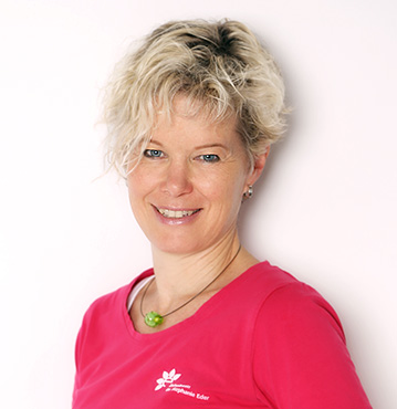 Dr. Stephanie Eder
